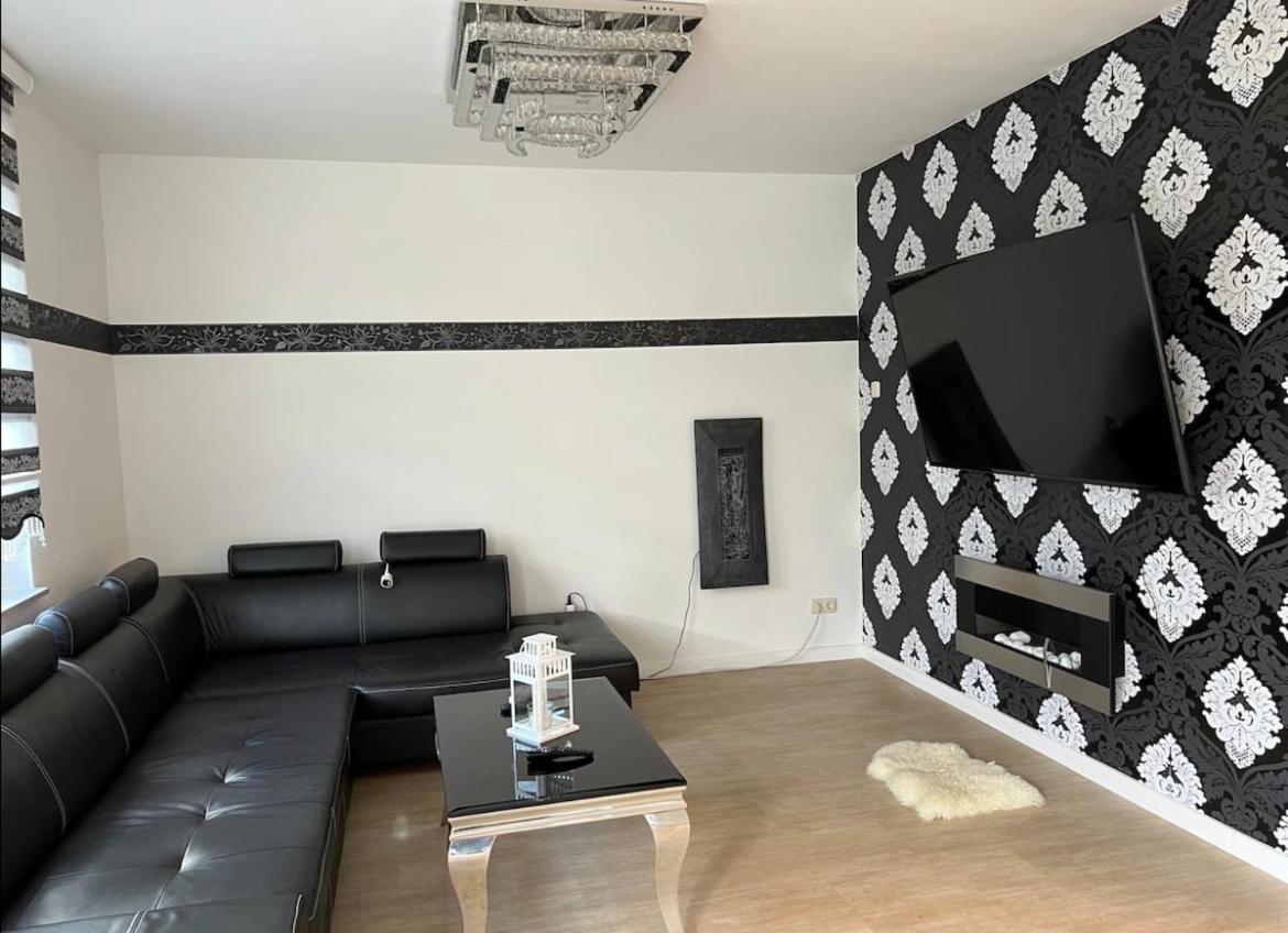 Haushalfte Mit Garten, Kamin, Grill & Whirlpool Nahe Ber Villa Берлин Екстериор снимка